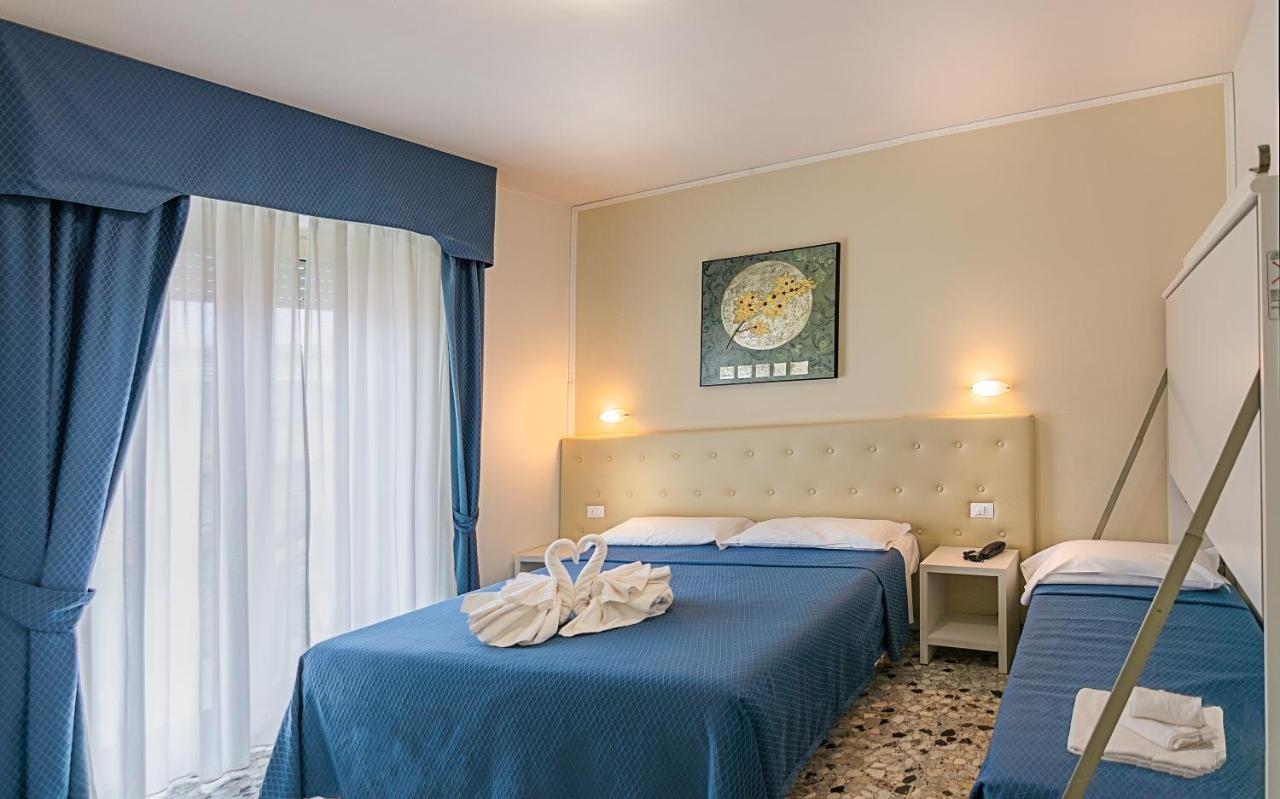 Hotel Caribe Viareggio Exterior foto